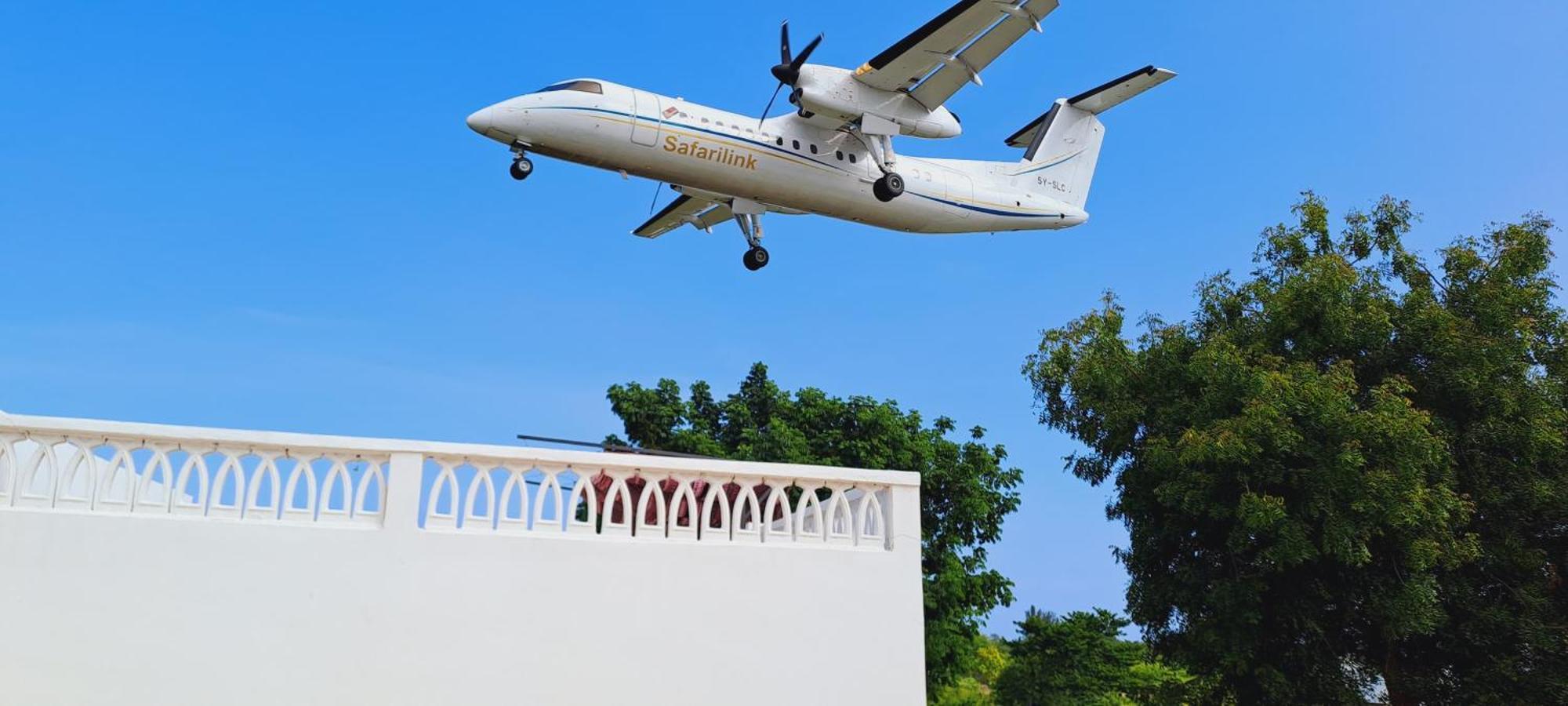 Cave Diani Holiday Apartments Диани Бийч Екстериор снимка